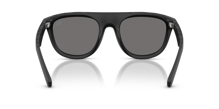 Burberry BE4459U 346481 Negro mate / Gris oscuro polarizado vista 4
