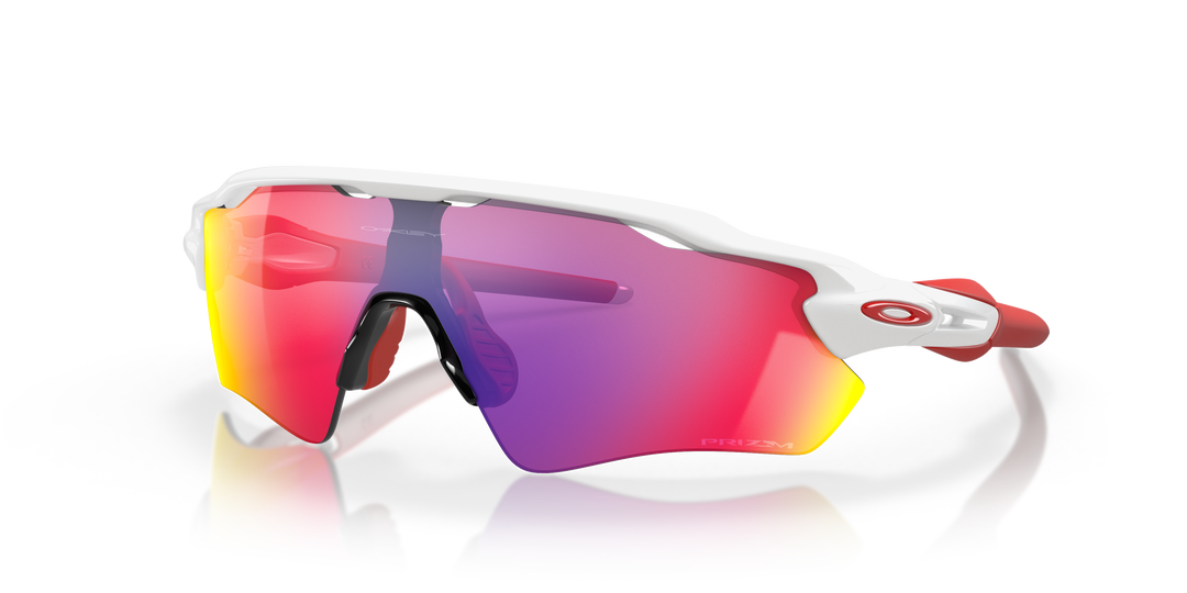 reval-myl-photo:OO9208_920805:0oo9208_920805_p21_shad_qt #color_blanco-pulido-prizm-road
