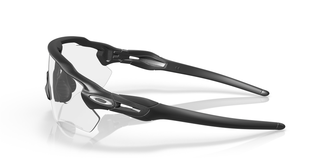 reval-myl-photo:OO9208_920813:0oo9208_920813_p21_shad_lt #color_acero-transparente-a-negro-iridium-fotocromatico