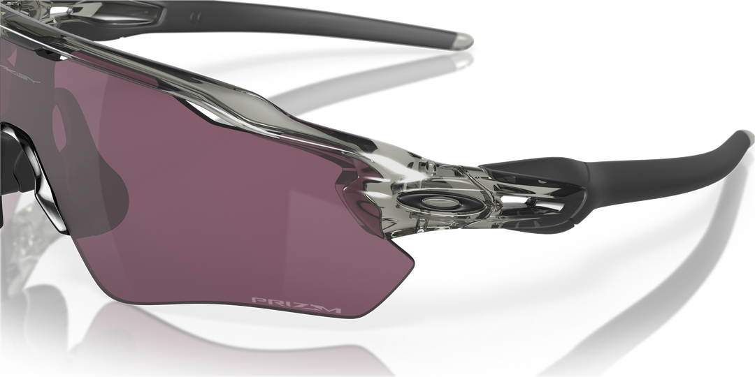 reval-myl-photo:OO9208_920882:0oo9208_920882_p21_shad_al3 #color_tinta-gris-prizm-road-negro