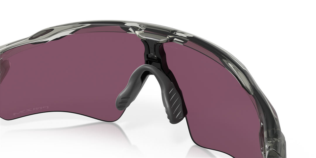 reval-myl-photo:OO9208_920882:0oo9208_920882_p21_shad_al4 #color_tinta-gris-prizm-road-negro
