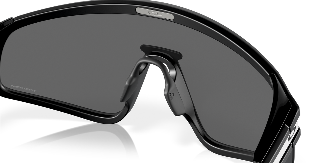 reval-myl-photo:OO9404_940401:0oo9404_940401_p21_shad_al4 #color_negro-mate-prizm-negro