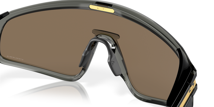 reval-myl-photo:OO9404_940405:0oo9404_940405_p21_shad_al4 #color_gris-humo-prizm-24k