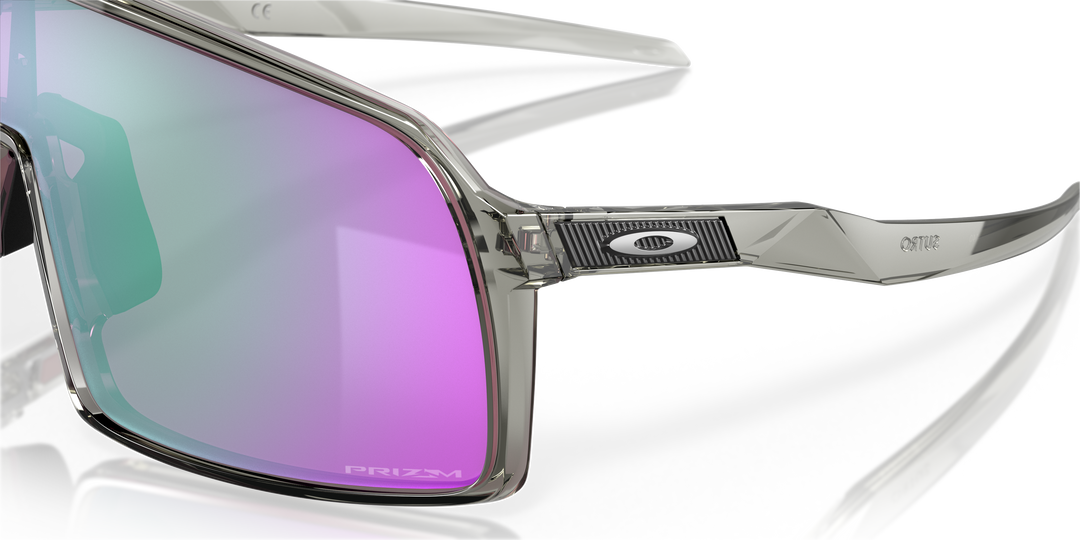reval-myl-photo:OO9406_940610:0oo9406_940610_p21_shad_al3 #color_tinta-gris-prizm-road-jade