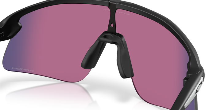 reval-myl-photo:OO9518_951802:0oo9518_951802_p21_shad_al4 #color_negro-mate-prizm-road