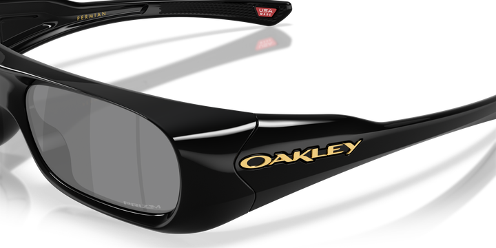 reval-myl-photo:OO9520_952001:0oo9520_952001_p21_shad_al3 #color_prizm-negro