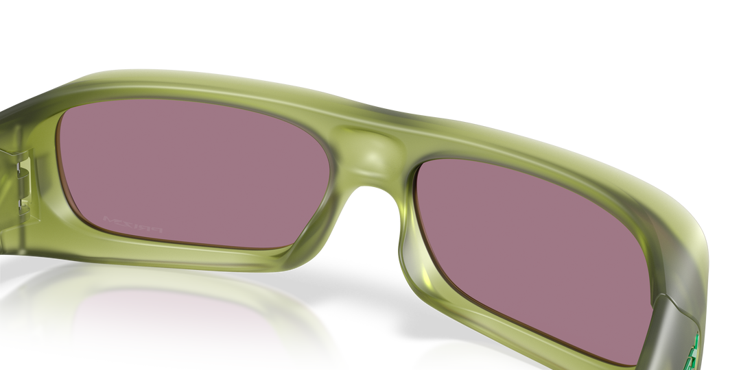 reval-myl-photo:OO9520_952004:0oo9520_952004_p21_shad_al4 #color_verde-helecho-transparente-mate-prizm-jade