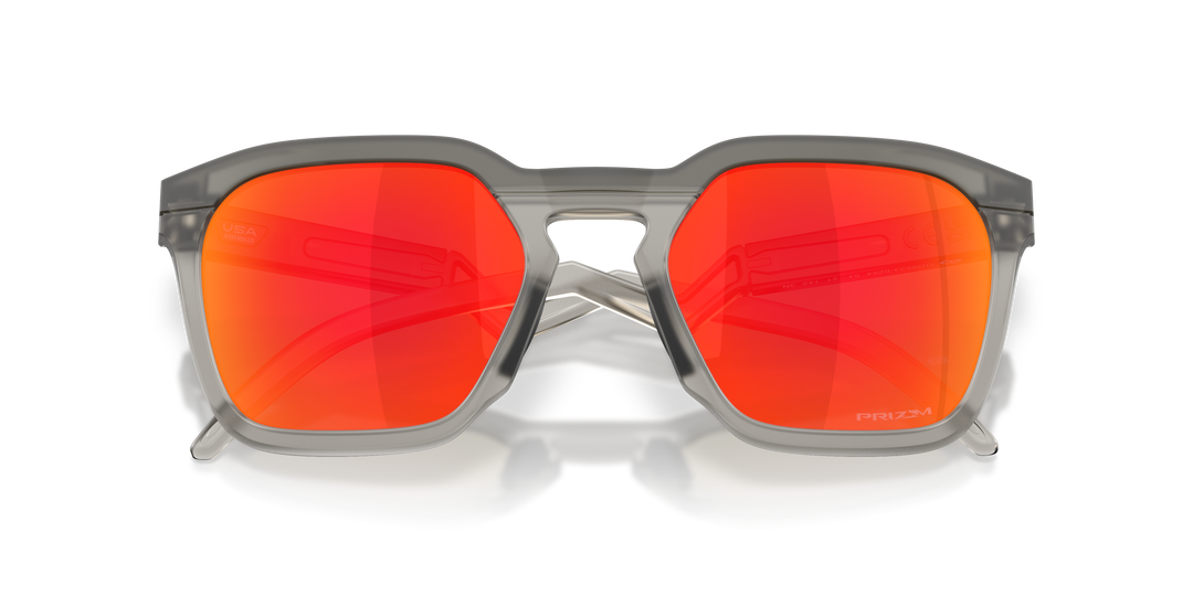 reval-myl-photo:OO9533_953302:0oo9533_953302_p21_shad_cfr #color_humo-gris-mate-prizm-ruby