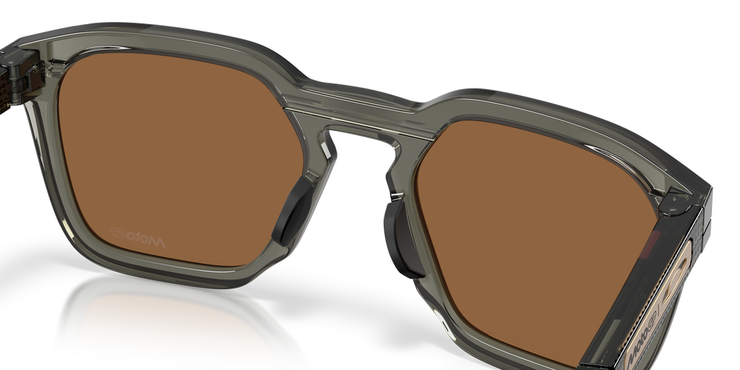 reval-myl-photo:OO9533_953308:0oo9533_953308_p21_shad_al4 #color_gris-humo-prizm-bronze