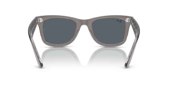 reval-myl-photo:RB2140_1355R5:0rb2140_1355r5_p21_shad_bk #color_gris-sobre-traslucido-azul