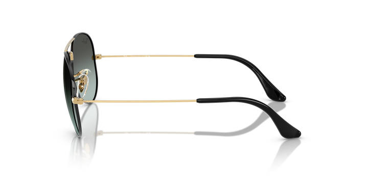 reval-myl-photo:RB3025_9271GK:0rb3025_9271gk_p21_shad_lt #color_negro-sobre-arista-negro-degradado-en-azul-vintage