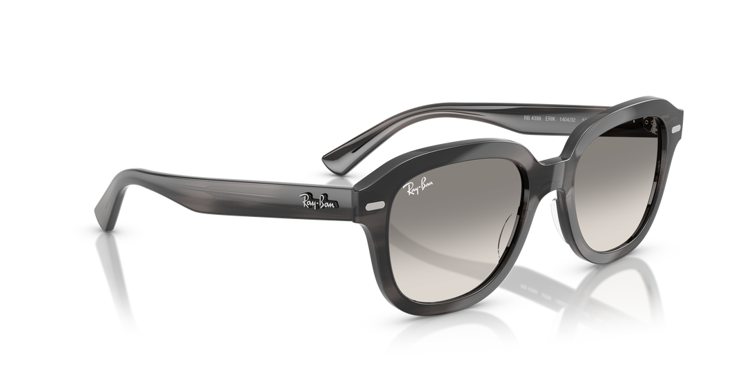 reval-myl-photo:RB4398_140432:0rb4398_140432_p21_shad_al2 #color_gris-a-rayas-gris-degrade-a-transparente