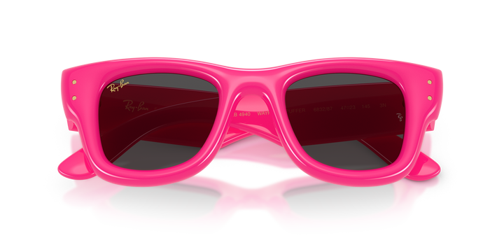 reval-myl-photo:RB4940_683287:0rb4940_683287_p21_shad_cfr #color_fucsia-ultra-negro