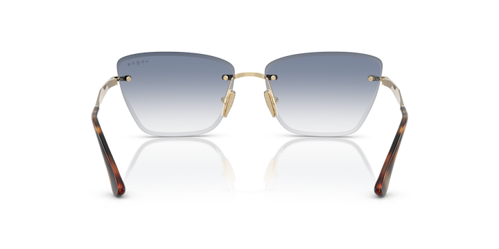 reval-myl-photo:VO4332S_848_19:0vo4332s_848_19_p21_shad_bk #color_dorado-palido-azul-claro-degrade-a-transparente