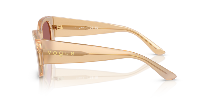 reval-myl-photo:VO5641SU_323469:0vo5641su_323469_p21_shad_lt #color_crema-perlada