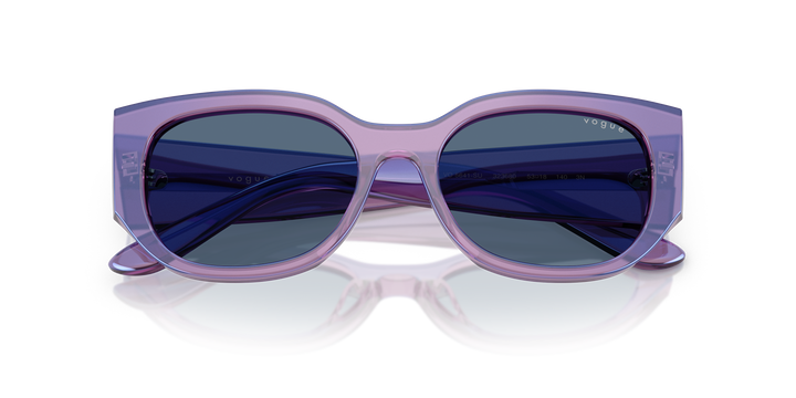 reval-myl-photo:VO5641SU_323680:0vo5641su_323680_p21_shad_cfr #color_morado-perlado-transparente-azul-oscuro