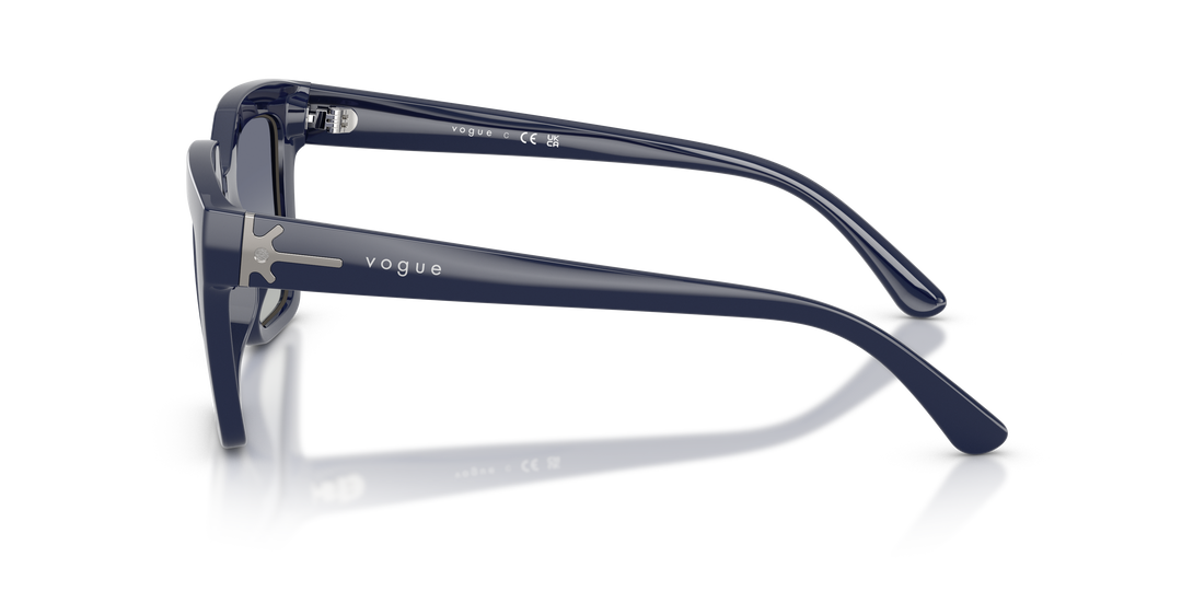 reval-myl-photo:VO5690S_22884L:0vo5690s_22884l_p21_shad_lt #color_azul-oscuro-gris-degrade-a-azul