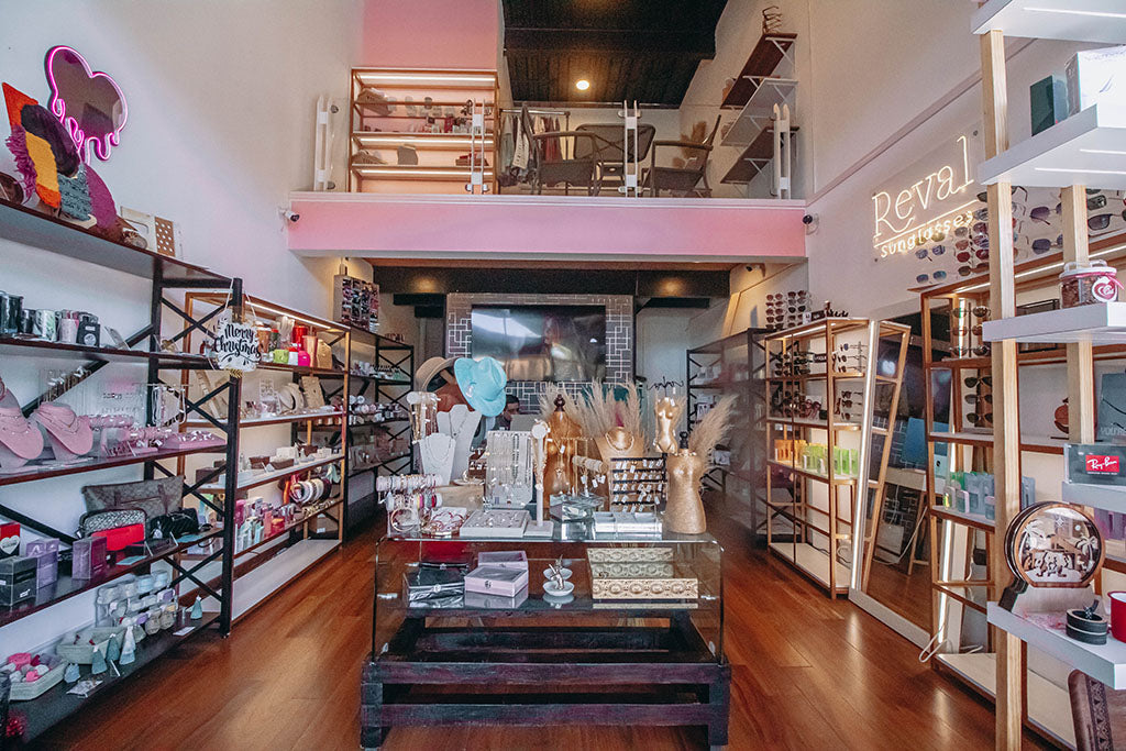 Reval Concept Store en Plaza Covalia